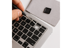 Как снять клавиши ноутбука: пошаговое руководство